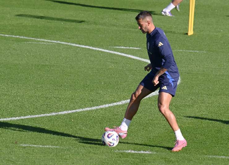 spinazzola col pallone