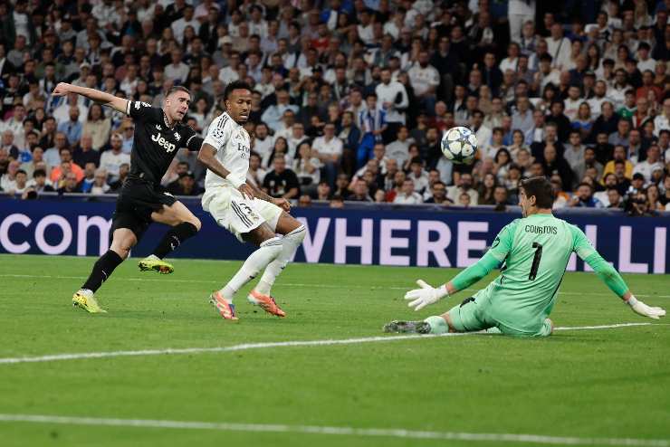 vlahovic tira e courtois para