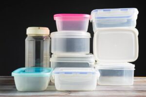 contenitori di plastica