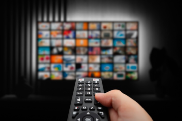 cambiare programma in tv con telecomando