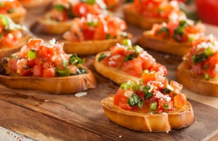 Bruschette con pomodori
