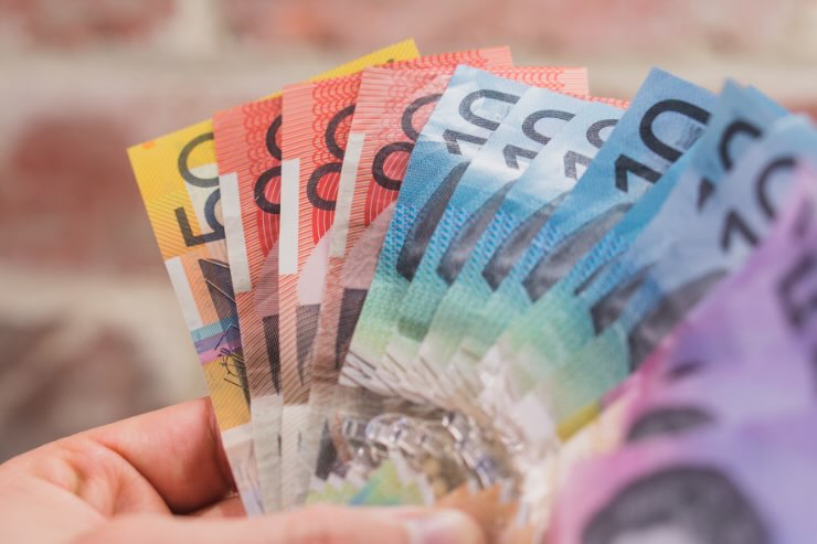 banconote colorate di diversi tagli in euro